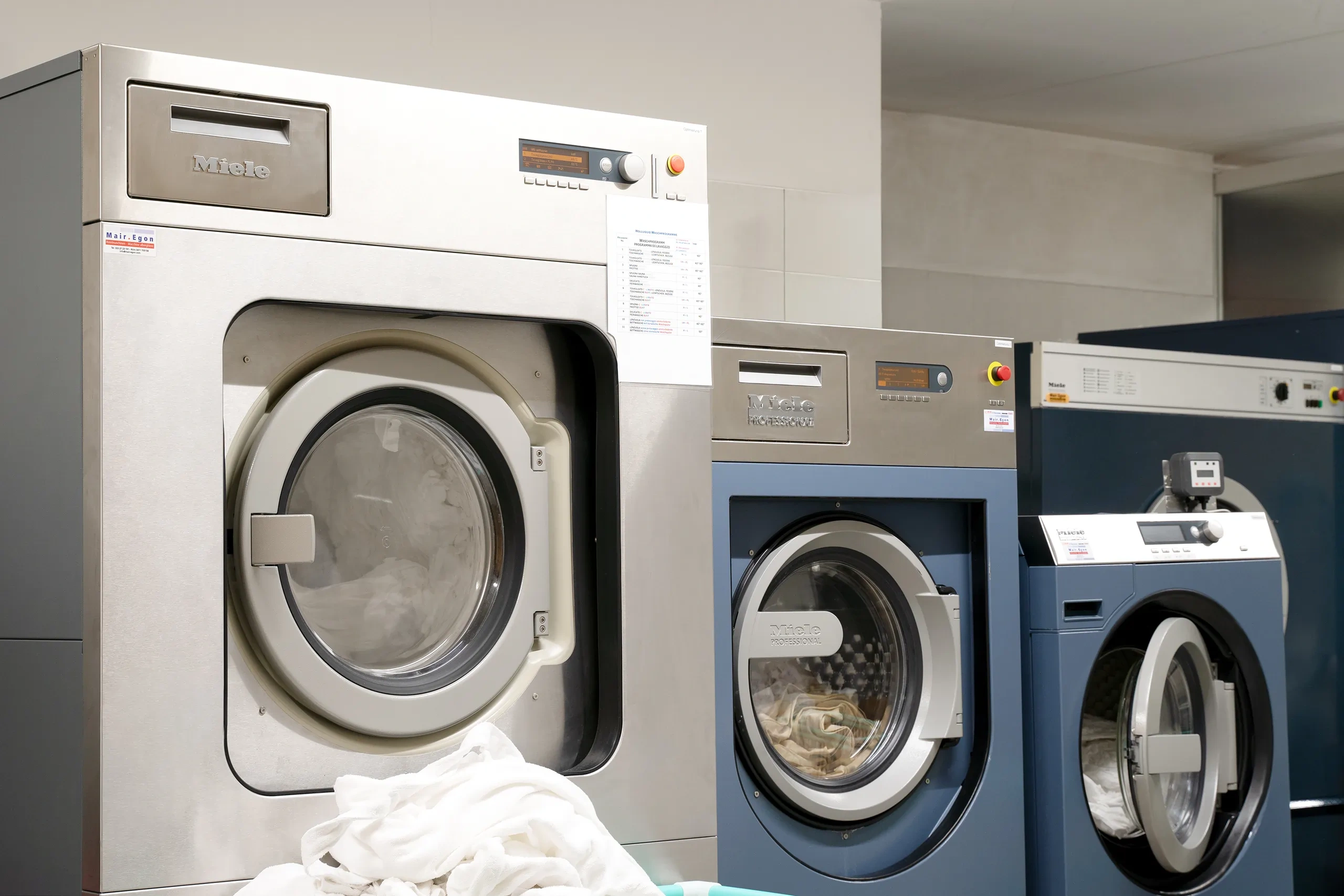 Galerie Hofer Market